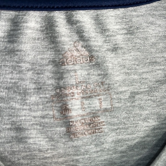 Adidas Men's Gray T-Shirt - Picture 4 of 6